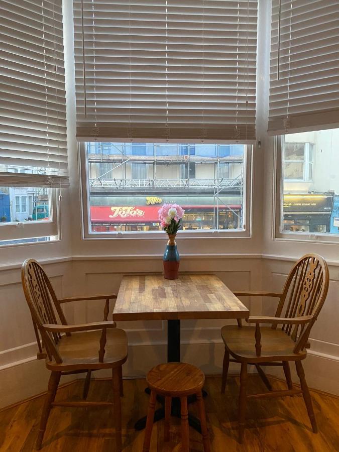 Mania Apartments Brighton Bagian luar foto