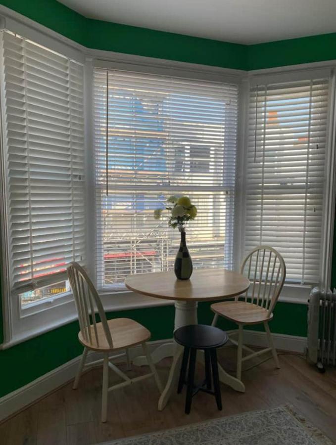 Mania Apartments Brighton Bagian luar foto