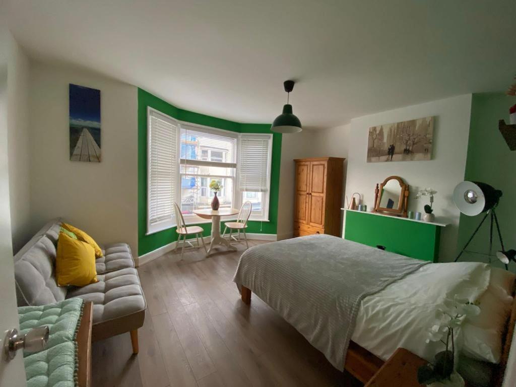 Mania Apartments Brighton Bagian luar foto
